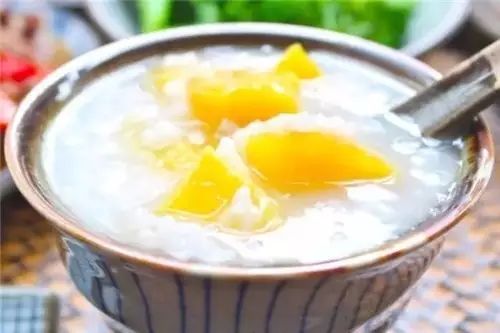 想要健康减肥食谱 不如试试这几款糙米粥吧