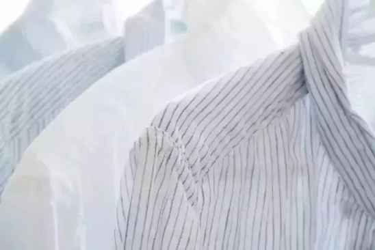 衣服染颜色了怎样去除