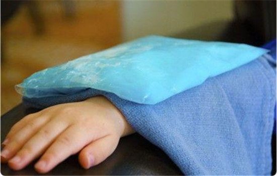 被蚊子咬了怎么止痒消肿 蚊子咬了怎么消肿止痒最快