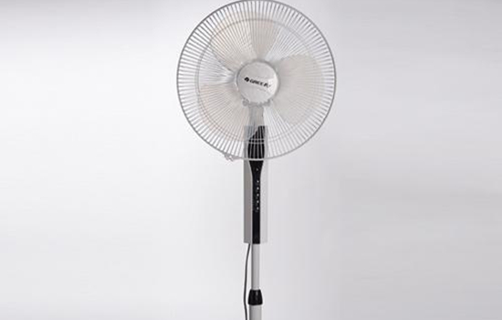 落地扇和塔扇哪个好 塔扇和落地扇哪个好用