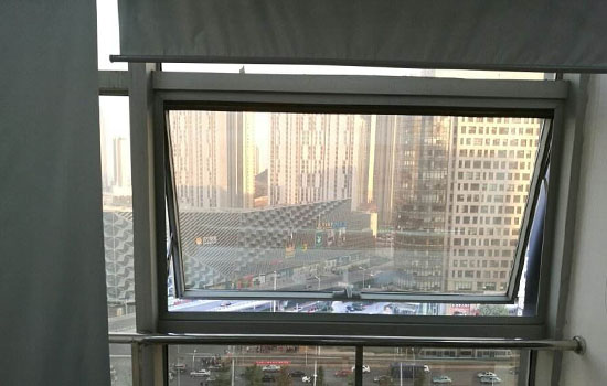 向外推的窗户怎么关 外推的窗户怎么关上