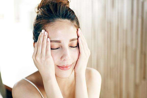 精华什么时候用第几步 精华在那一步什么时候用