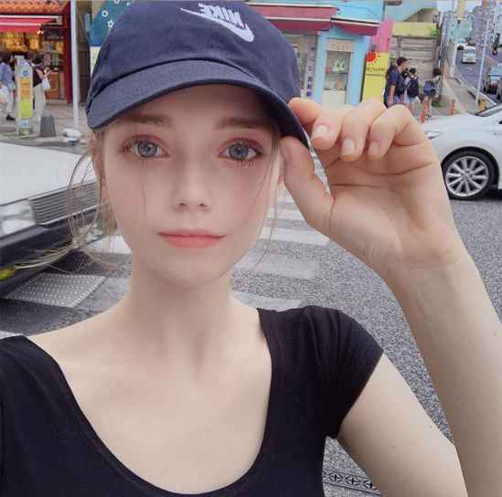 洗完澡擦身体乳吗