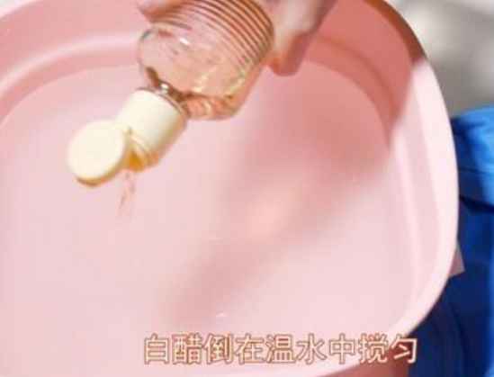 白醋让缩水的毛衣恢复 毛衣缩水用白醋管用吗