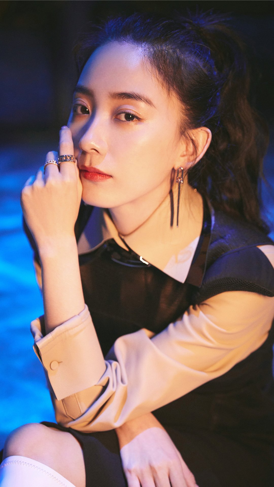 美女明星朱颜曼滋高清手机壁纸