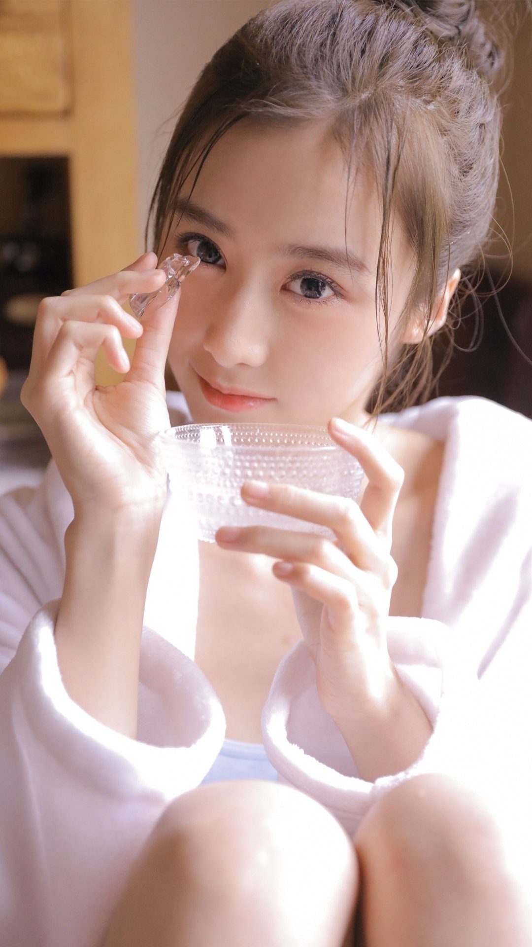 纯情性感美女高清手机壁纸图片