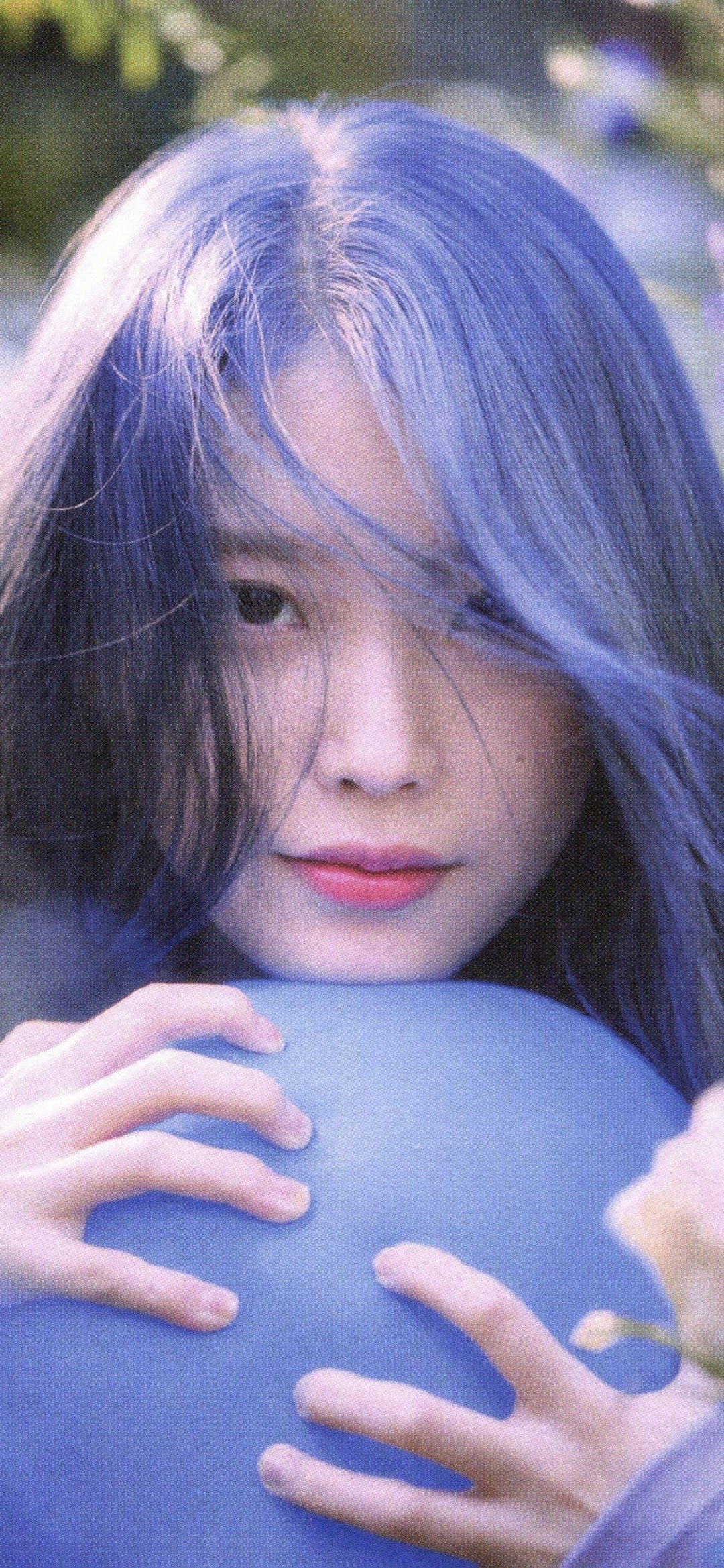 IU李知恩紫发甜美高清手机壁纸图片