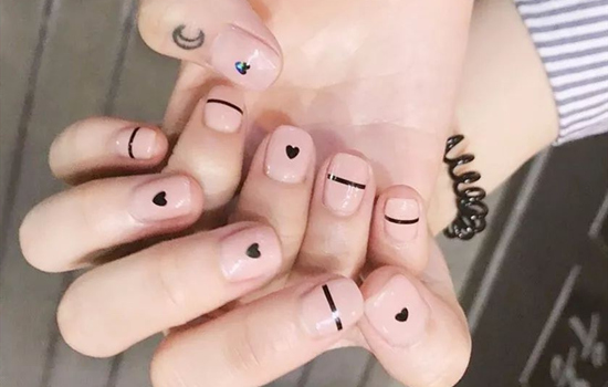 美甲线怎么用