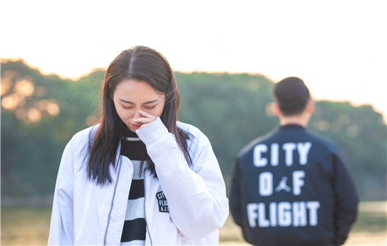 前男友为什么说对不起我